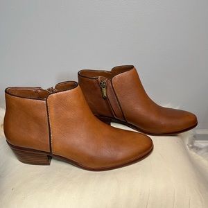 Ankle boots new, never worn,  brown